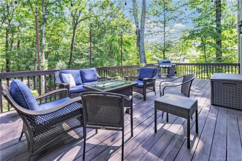 8 Rolling Brook Lane Shelton CT 06484