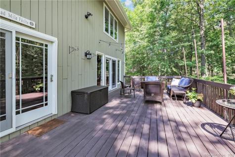 8 Rolling Brook Lane Shelton CT 06484