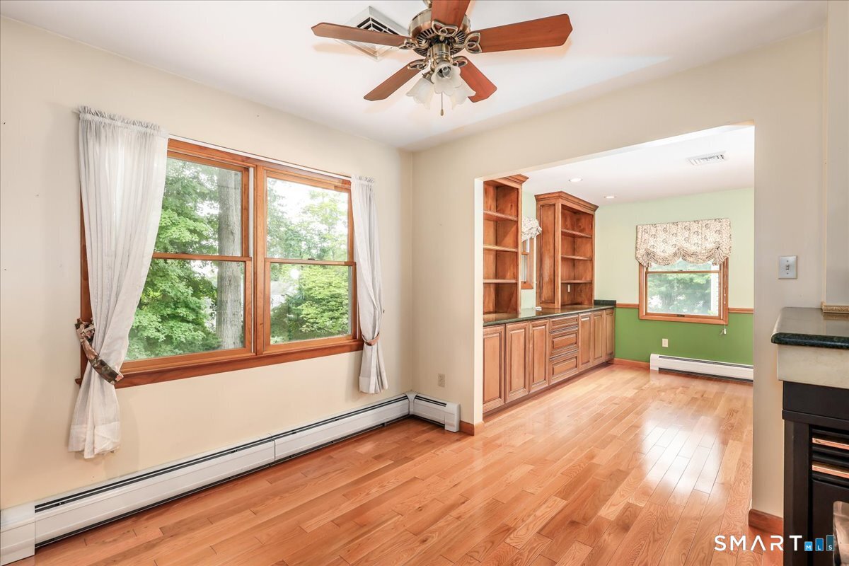 14 Ivy Lane Danbury CT 06811