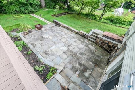 14 Ivy Lane Danbury CT 06811