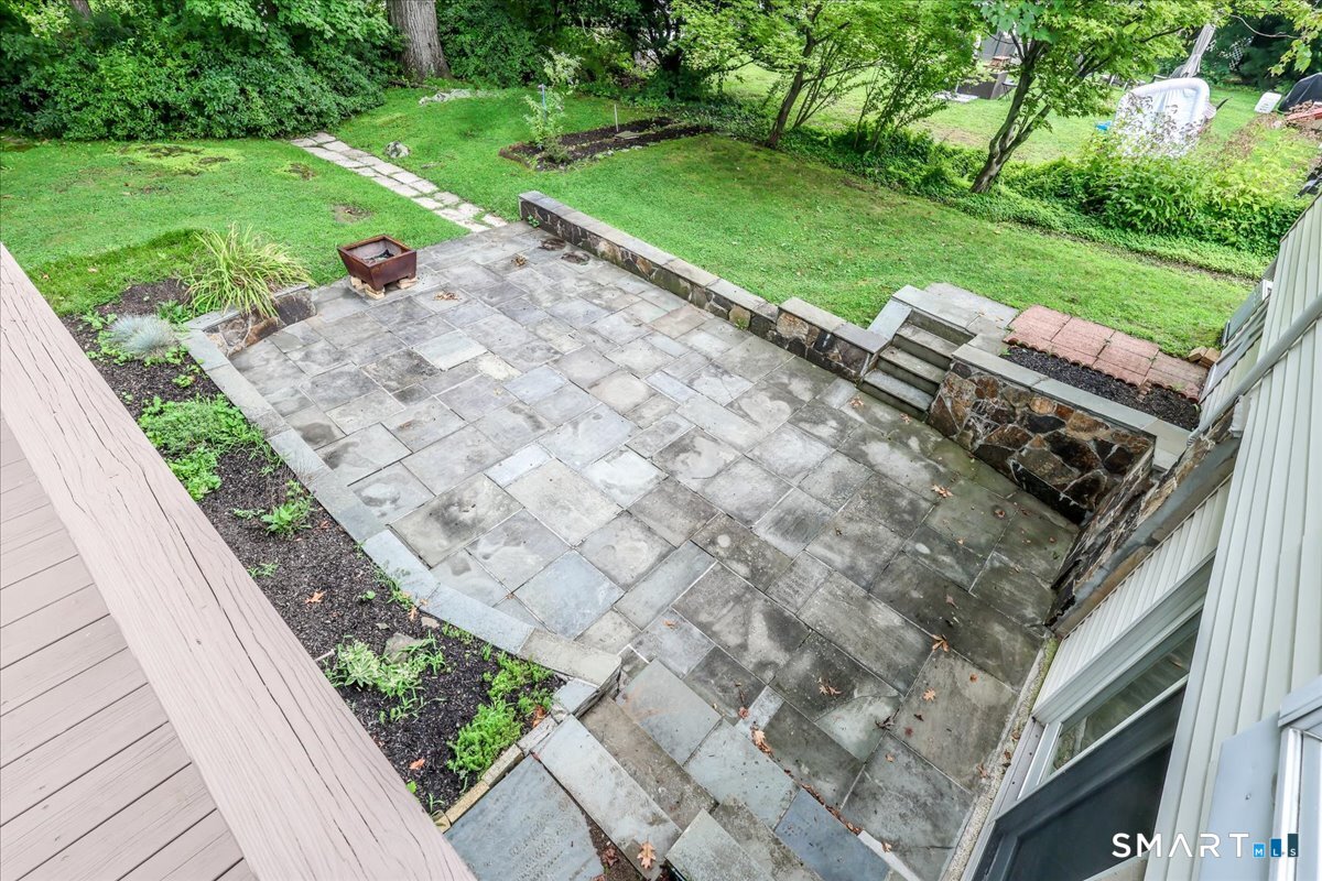 14 Ivy Lane Danbury CT 06811