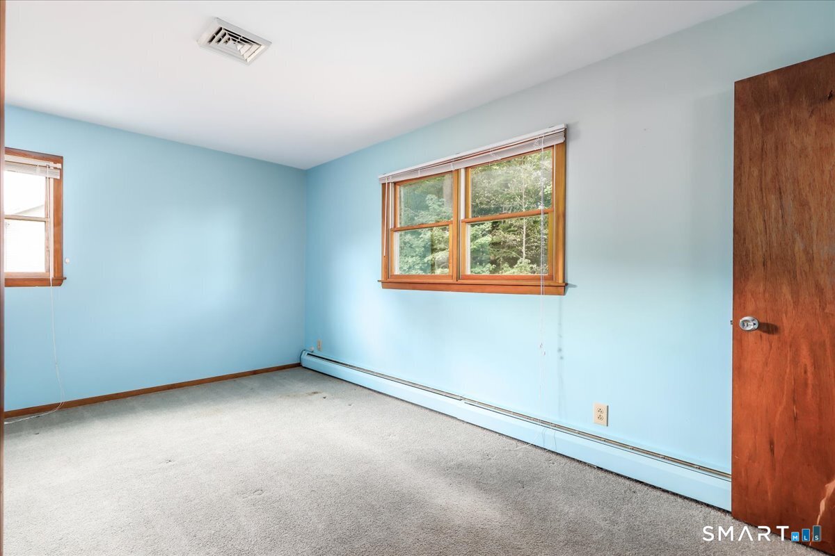 14 Ivy Lane Danbury CT 06811