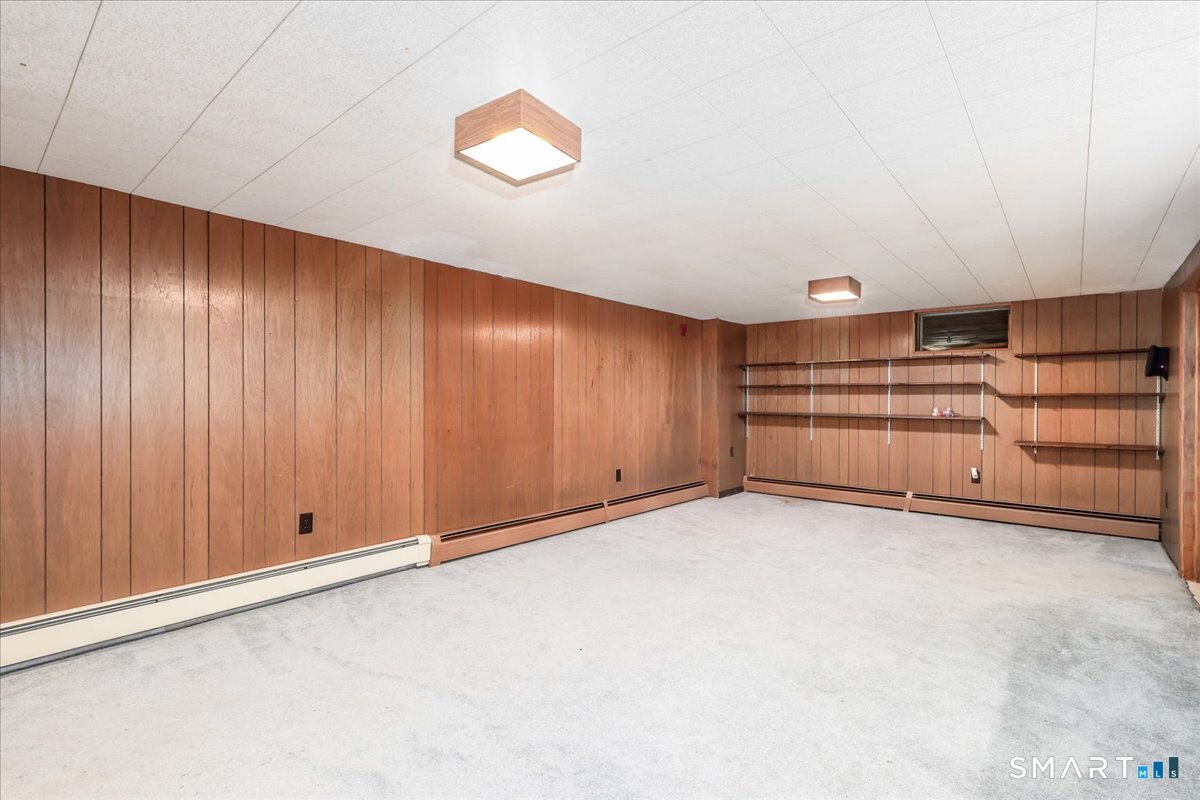 14 Ivy Lane Danbury CT 06811