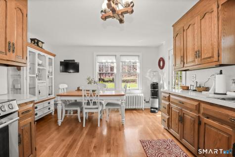4 Kay Lane Newtown CT 06470