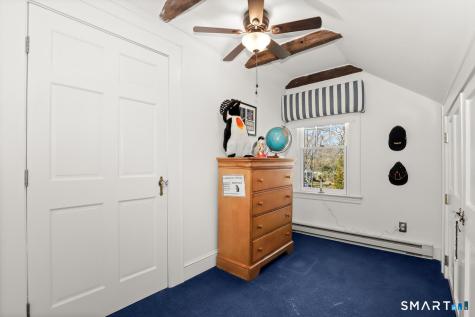4 Kay Lane Newtown CT 06470