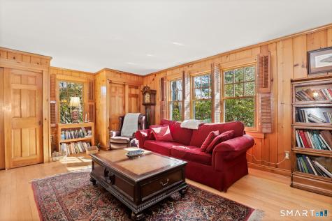 4 Kay Lane Newtown CT 06470