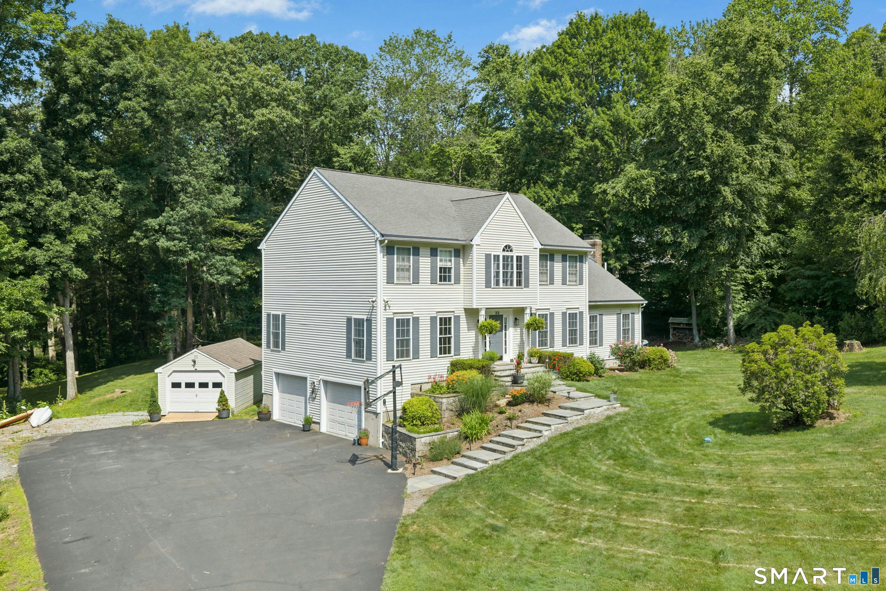 33 Pond View Drive Southbury CT 06488