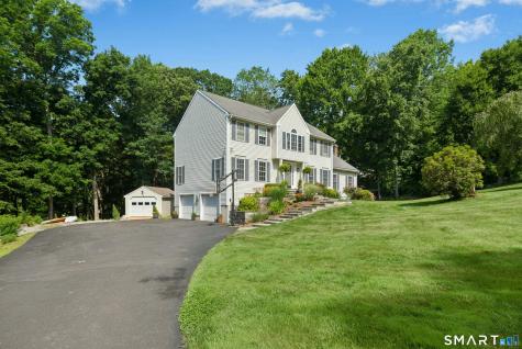 33 Pond View Drive Southbury CT 06488