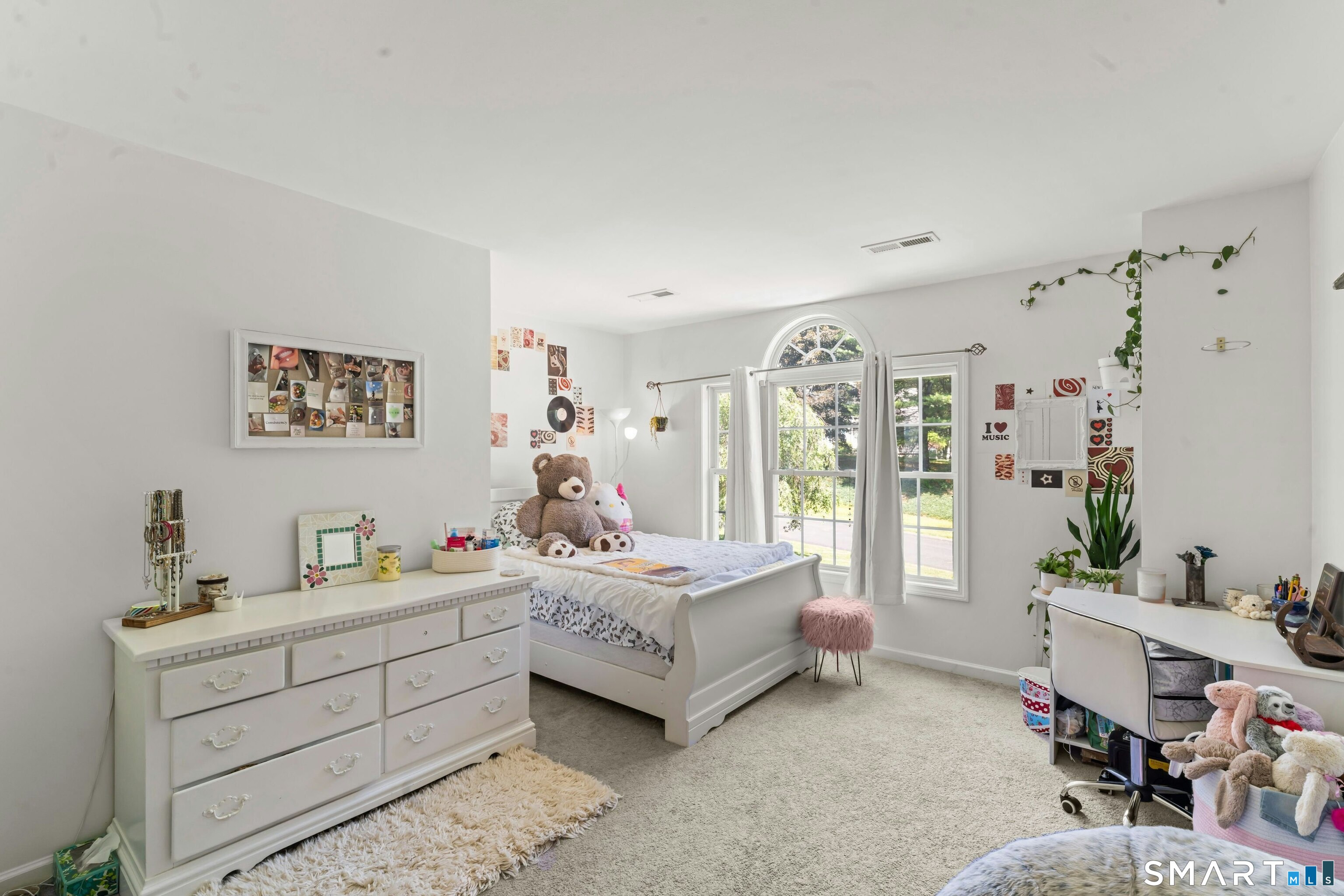 33 Pond View Drive Southbury CT 06488