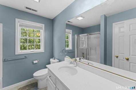 33 Pond View Drive Southbury CT 06488