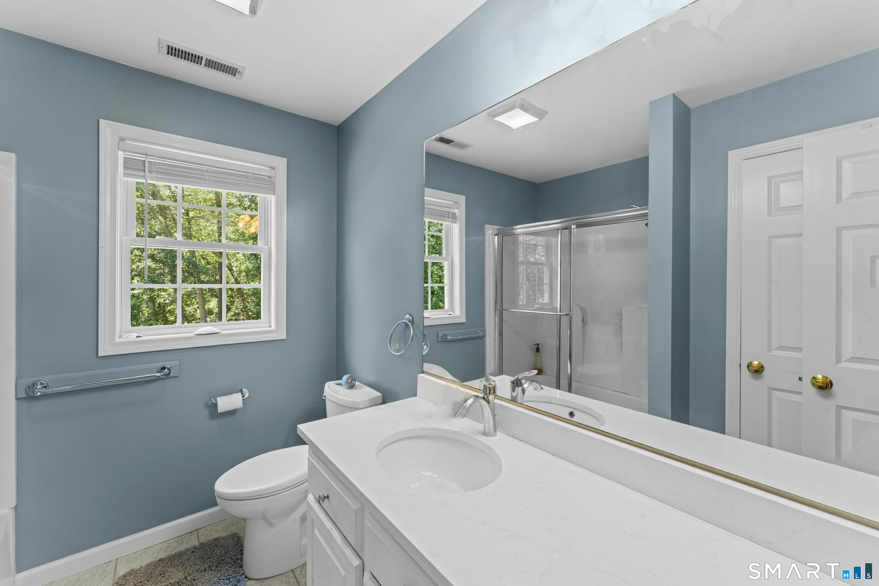 33 Pond View Drive Southbury CT 06488