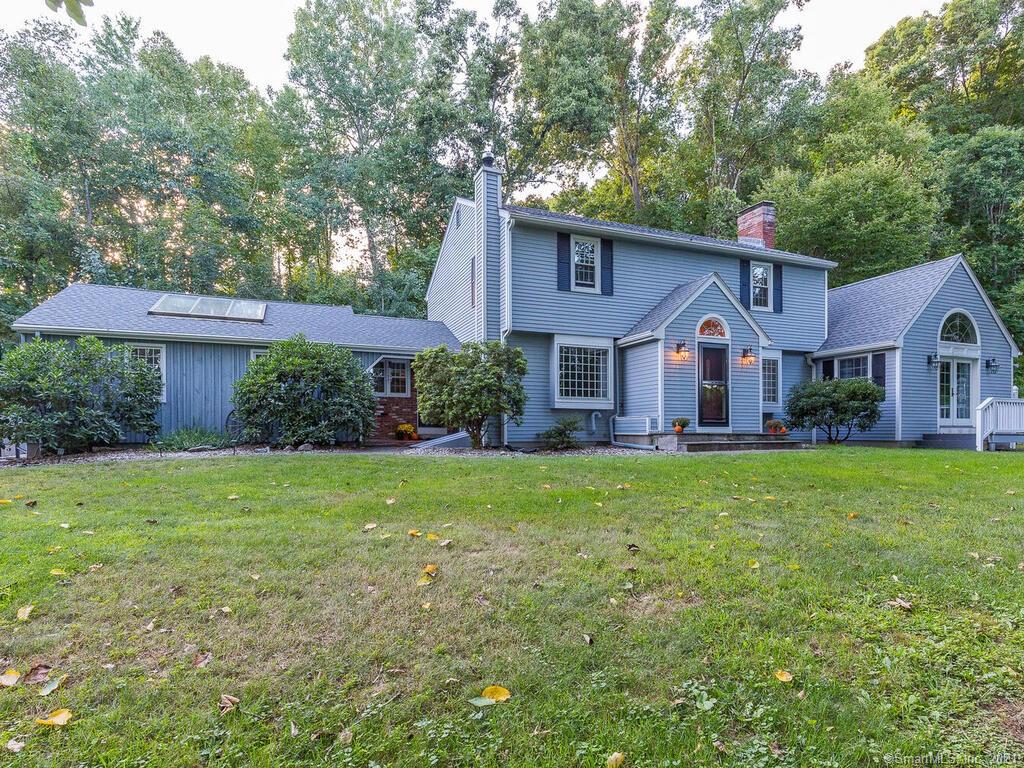 9 Barnes Hill Road Burlington CT 06013
