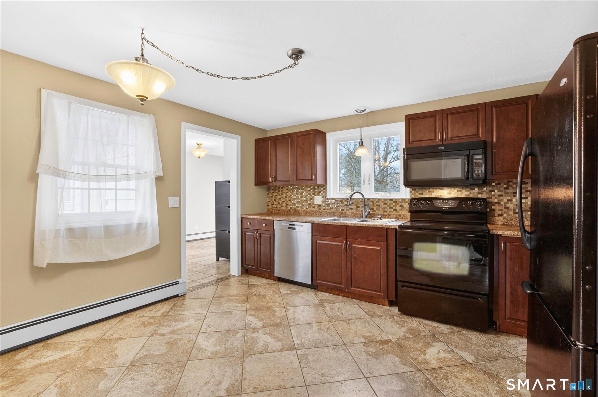 46 Schaffer Drive East Hartford CT 06118