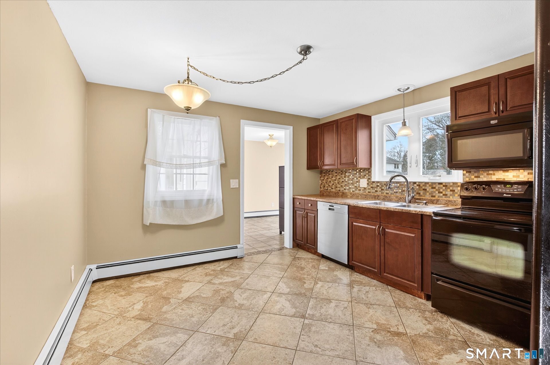 46 Schaffer Drive East Hartford CT 06118