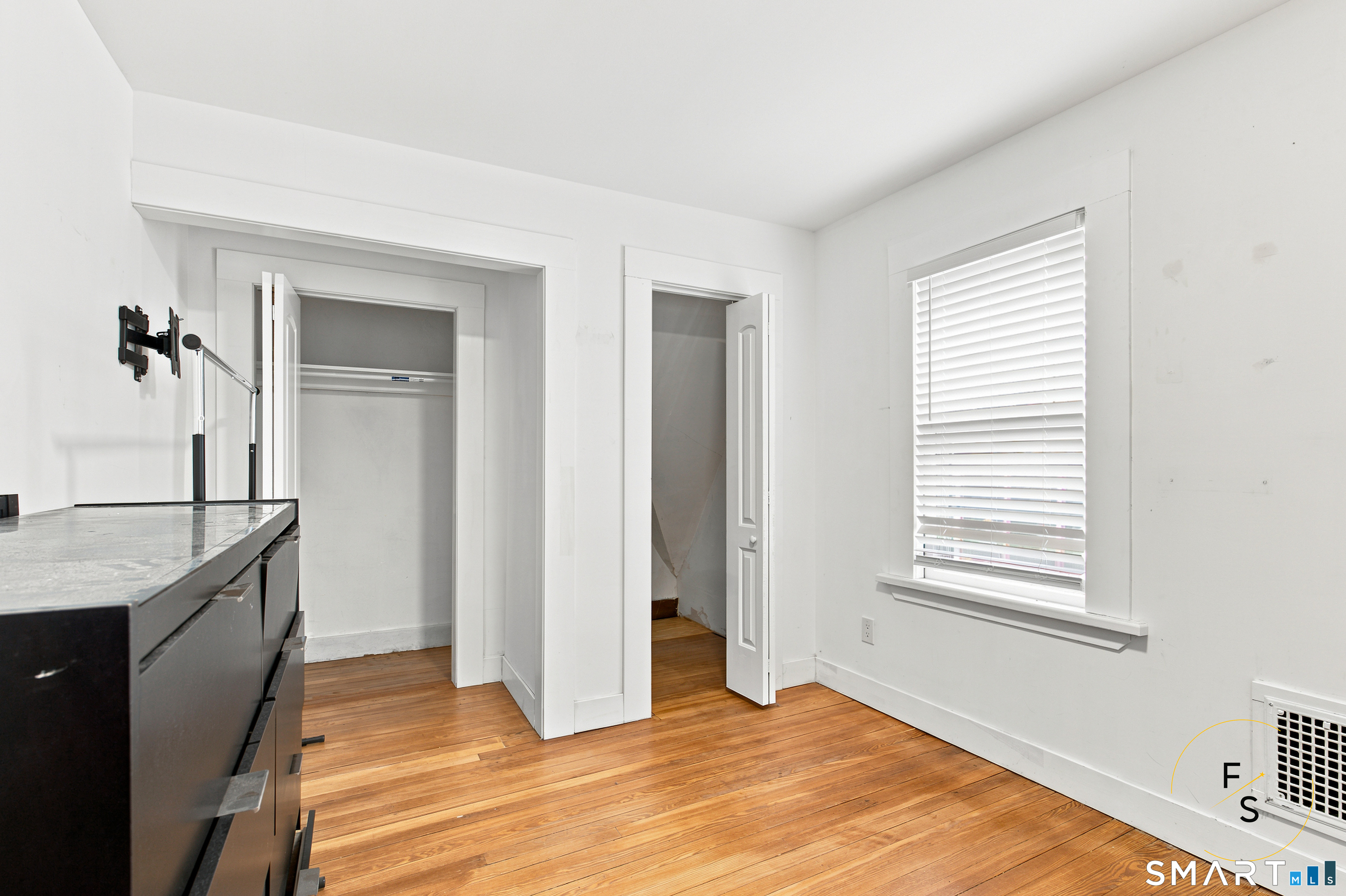 34 Harlem Avenue Bridgeport CT 06606