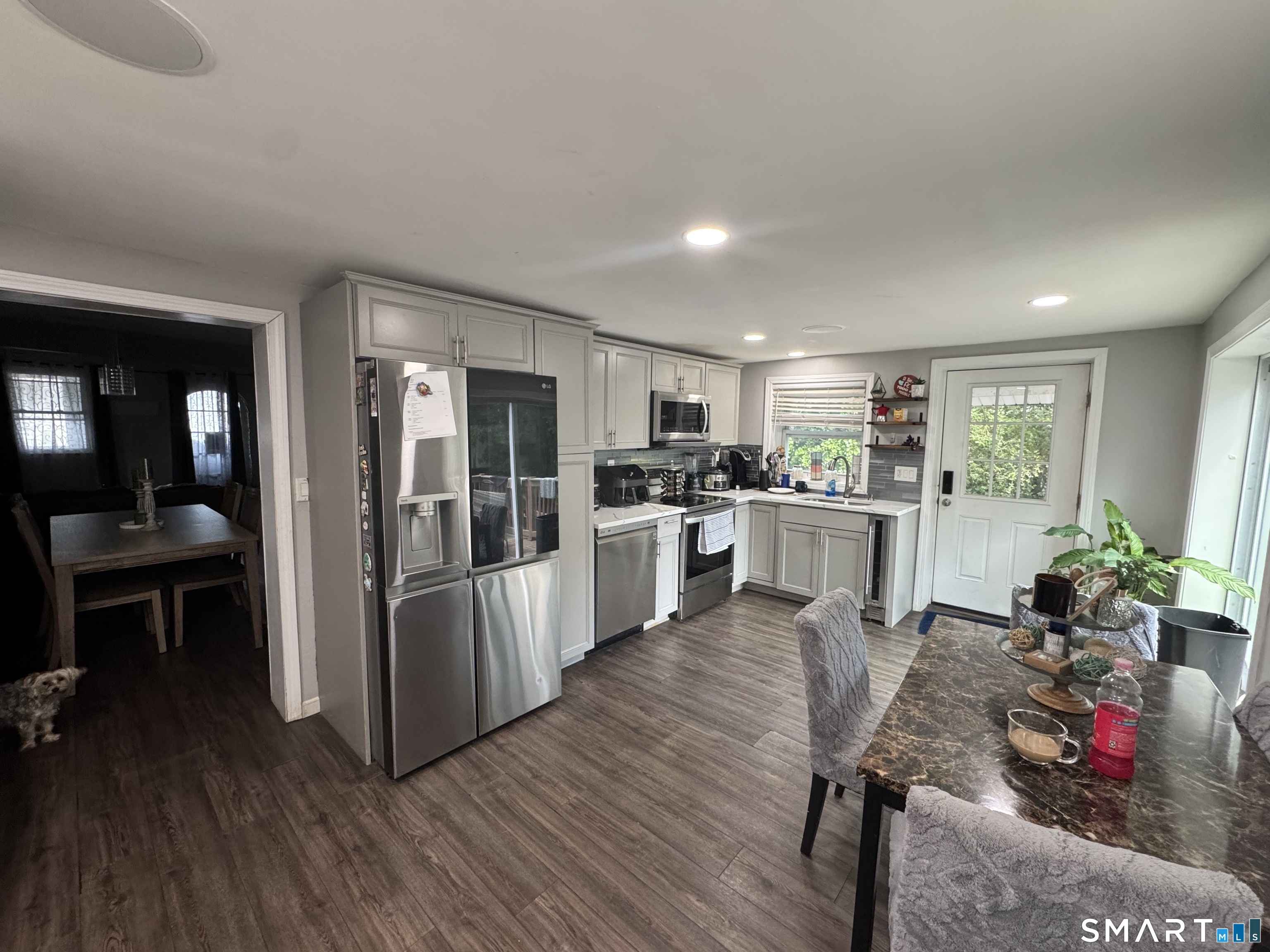 6 Beech Street Danbury CT 06810