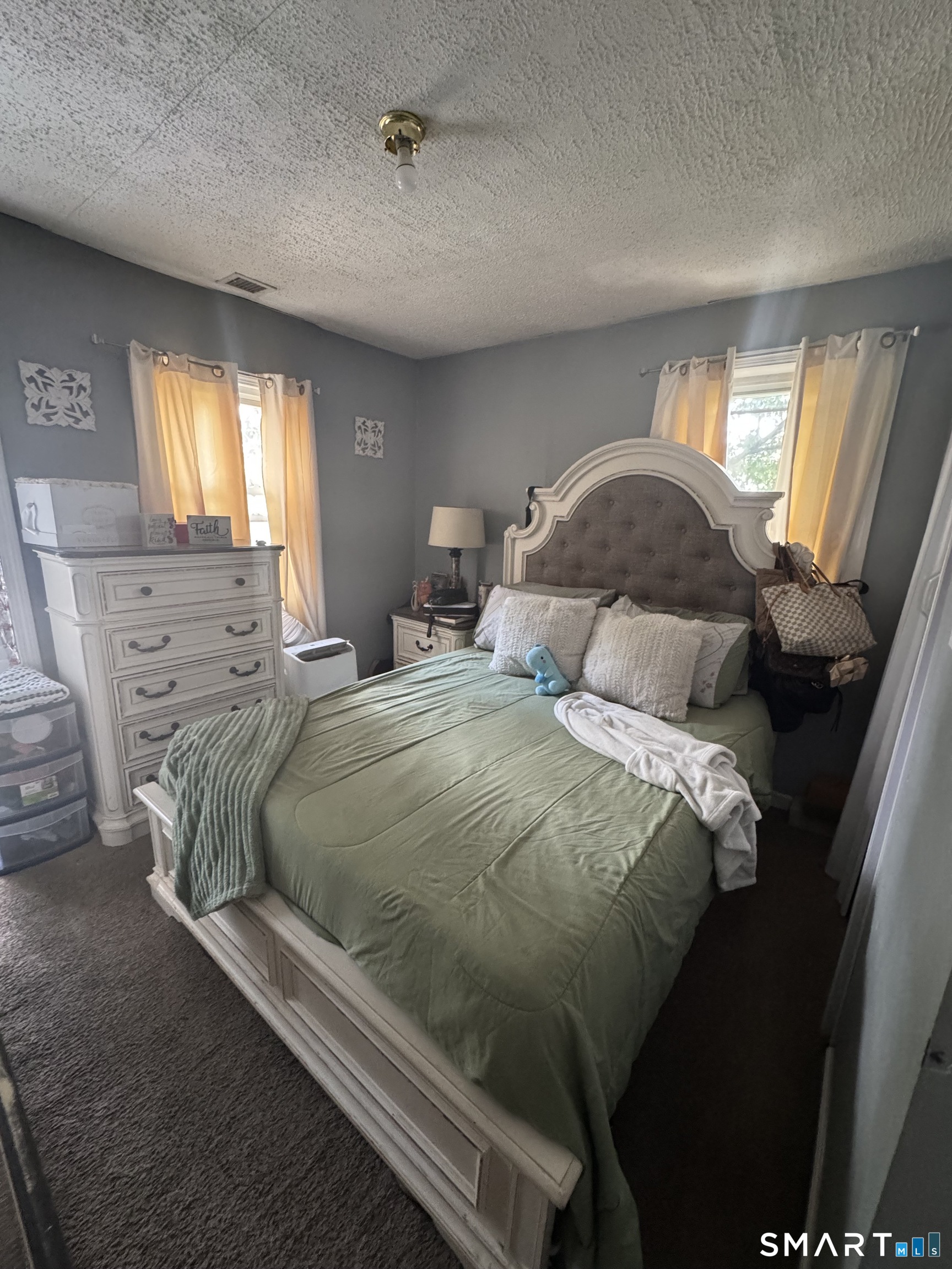 6 Beech Street Danbury CT 06810
