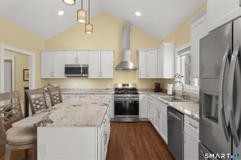 6 Syleo Lane Salem CT 06420