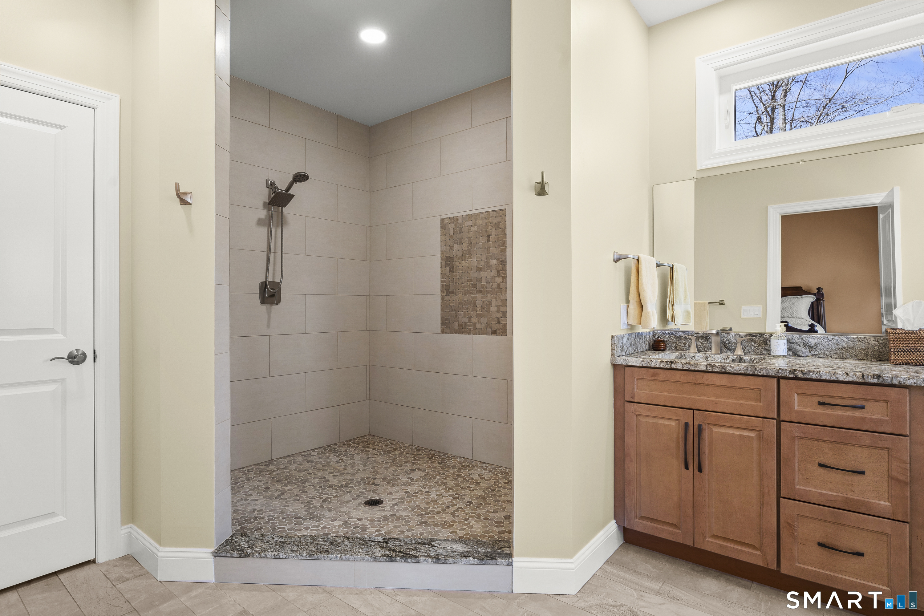6 Syleo Lane Salem CT 06420