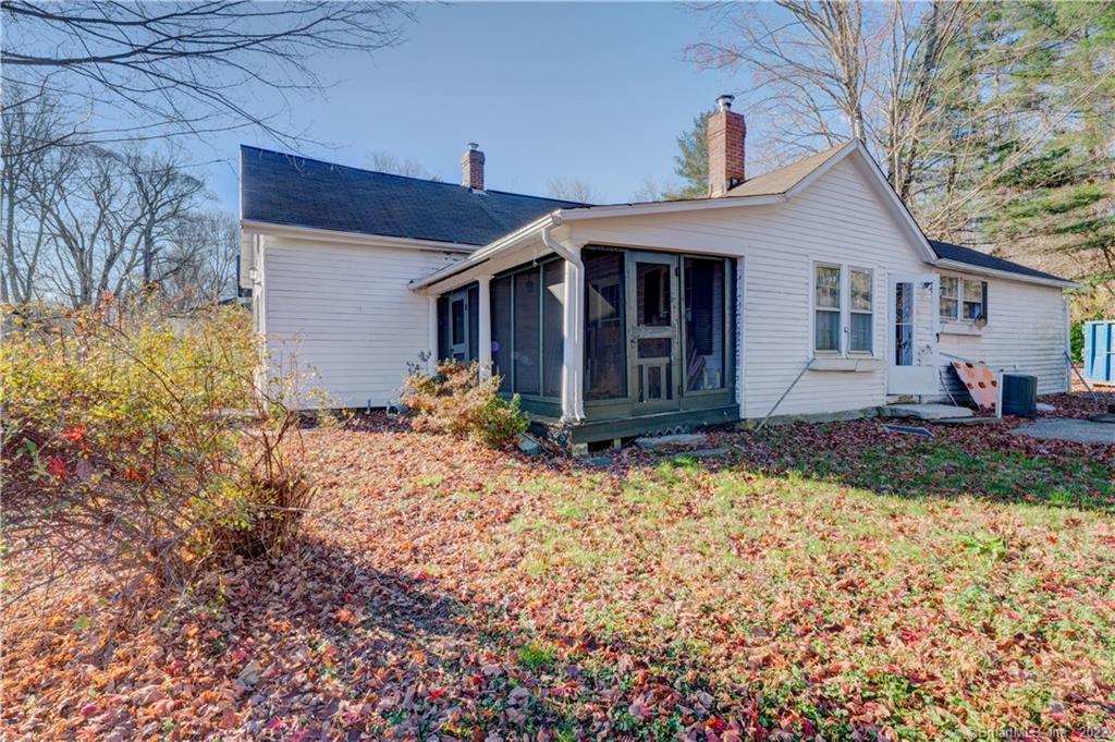 297 Main Street Hampton CT 06247