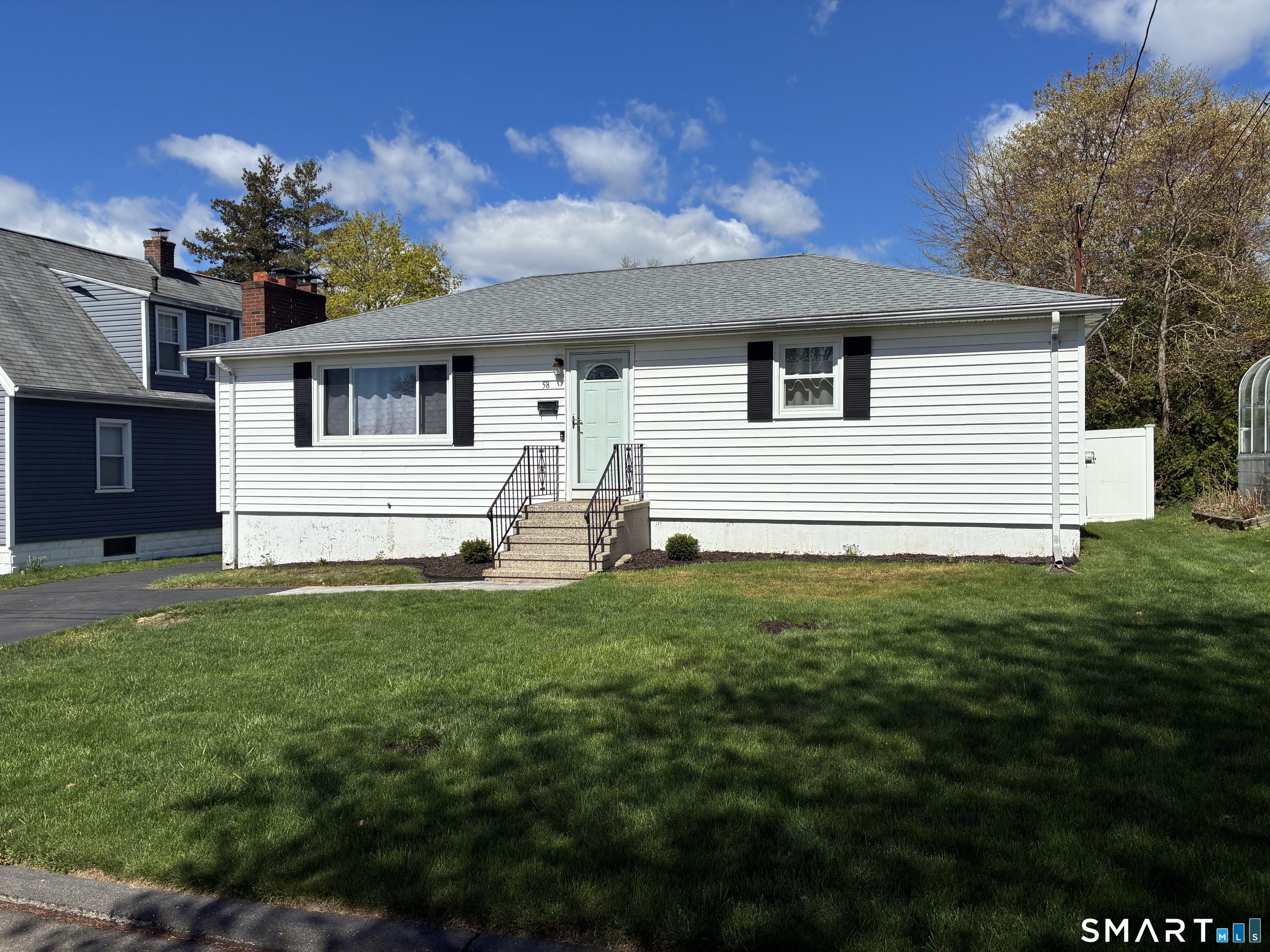 58 Parker Avenue West Haven CT 06516