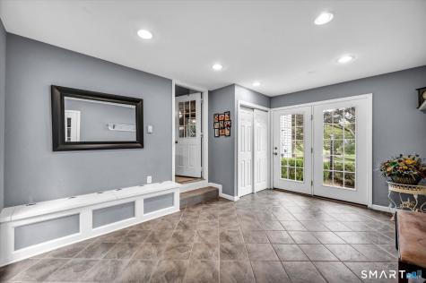 25 Briarwood Lane Wallingford CT 06492