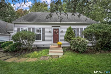 25 Briarwood Lane Wallingford CT 06492