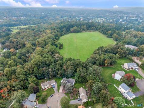 25 Briarwood Lane Wallingford CT 06492
