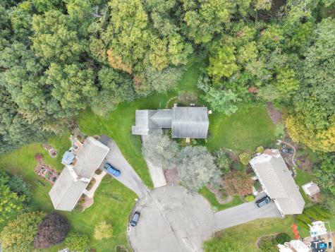 25 Briarwood Lane Wallingford CT 06492