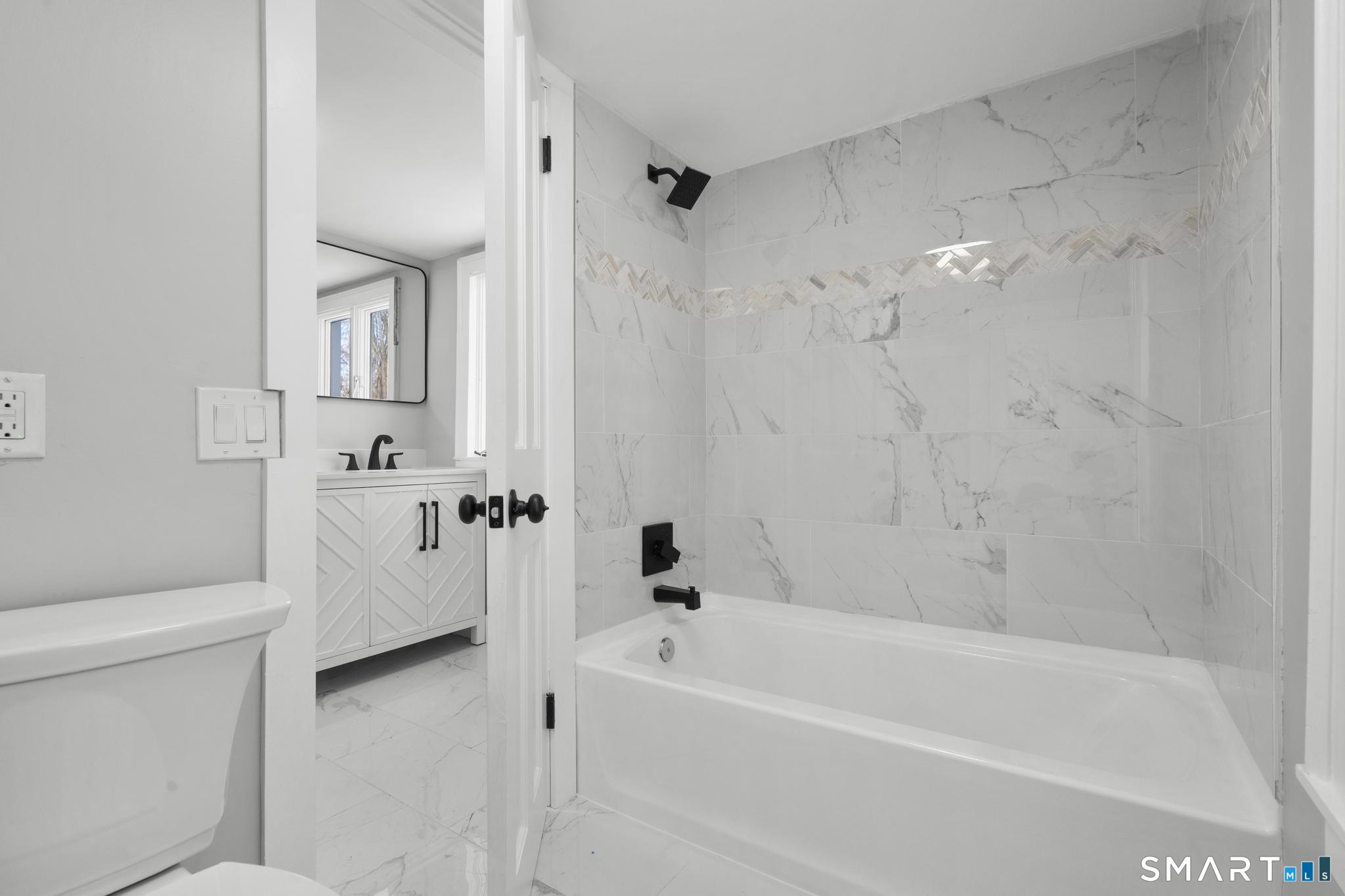 712 Main Street Glastonbury CT 06073