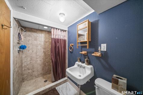 10 Manning Road Windsor Locks CT 06096