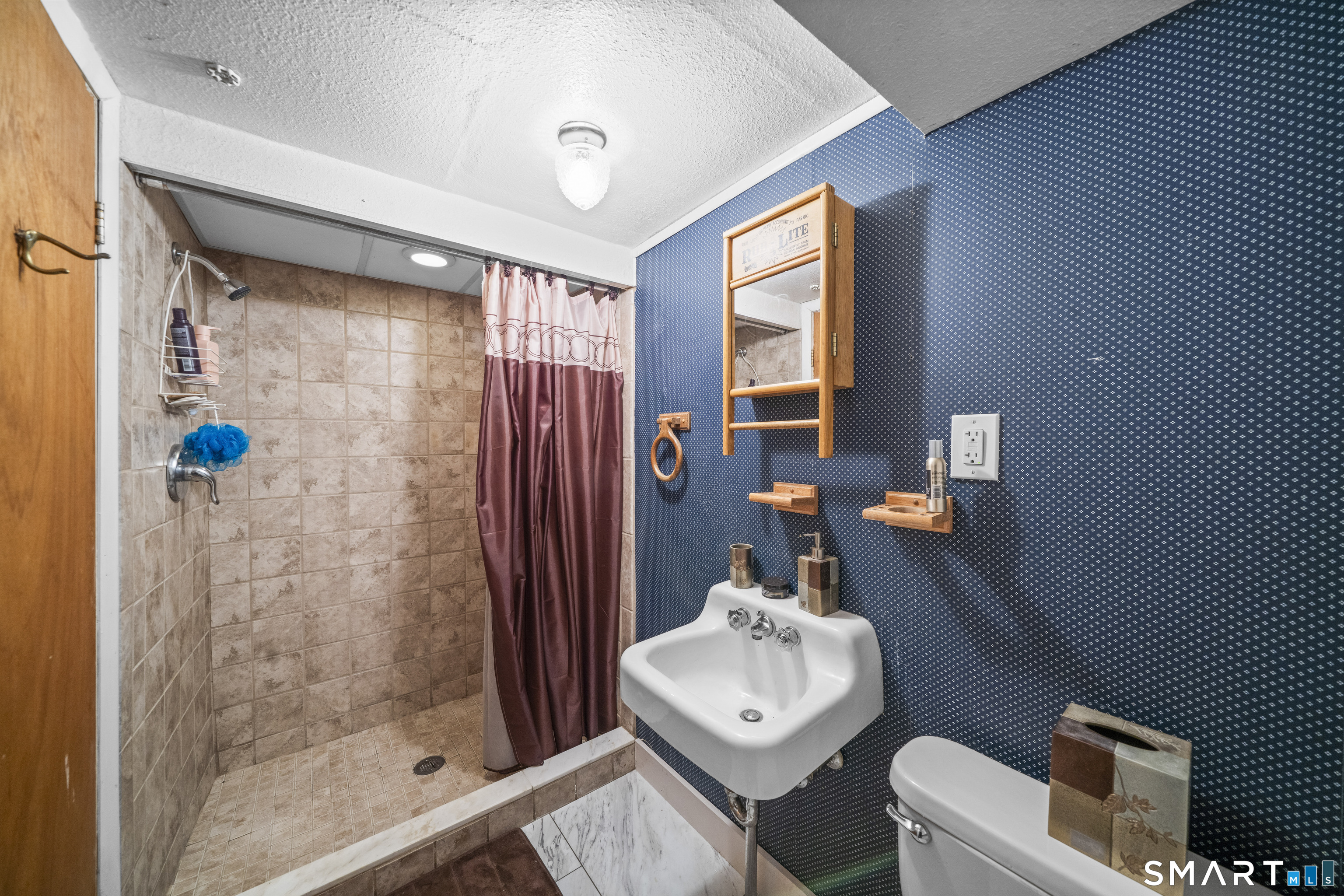 10 Manning Road Windsor Locks CT 06096