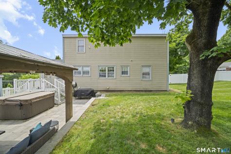 10 Manning Road Windsor Locks CT 06096