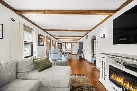 10 Manning Road Windsor Locks CT 06096