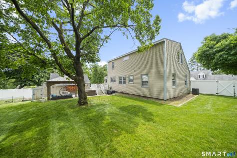 10 Manning Road Windsor Locks CT 06096