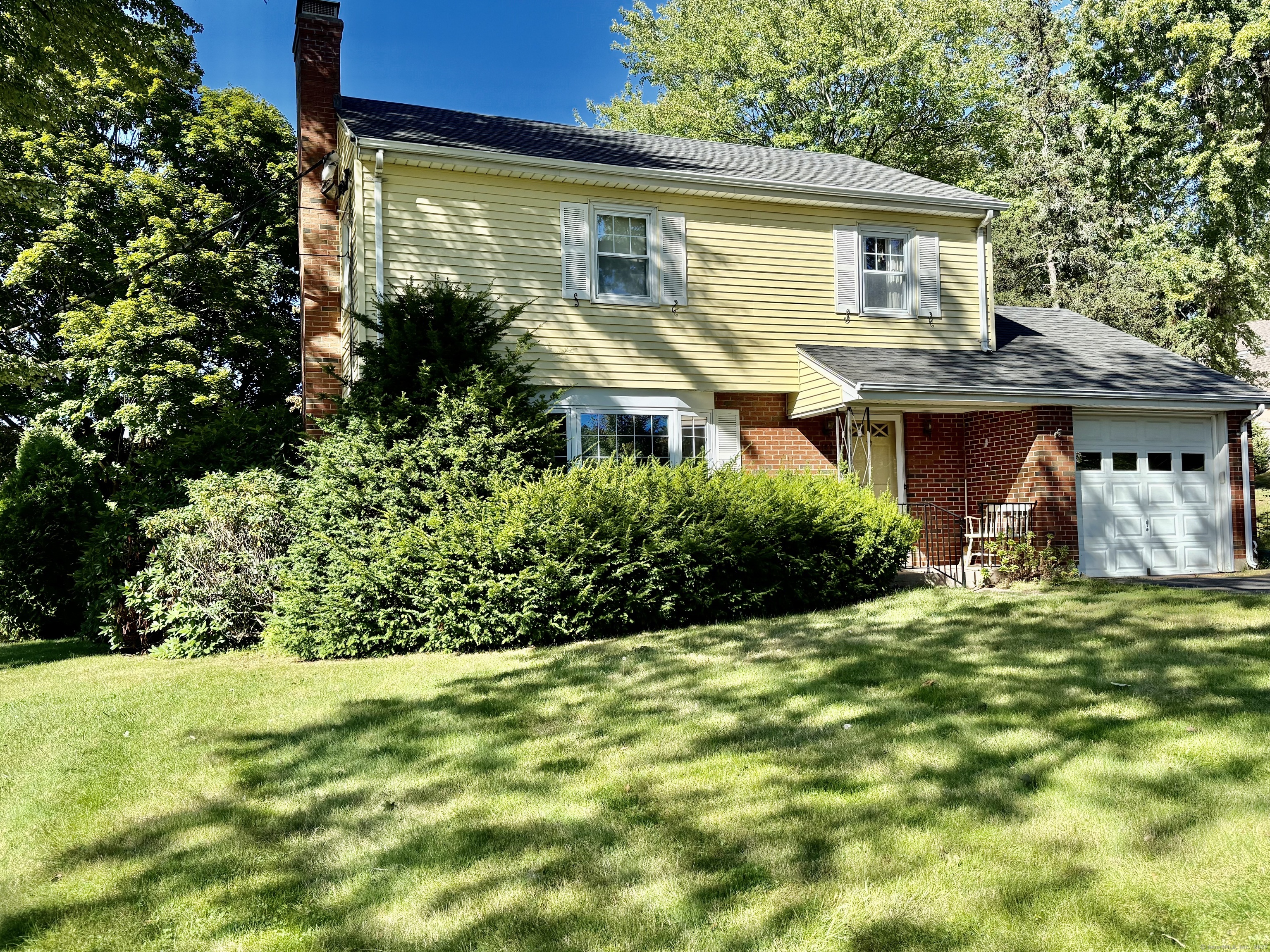 189 Highland Street Manchester CT 06040