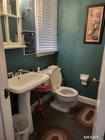 30 Parkwood Drive Windsor CT 06095