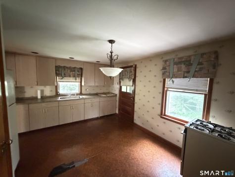 21 Athol Place Hamden CT 06517
