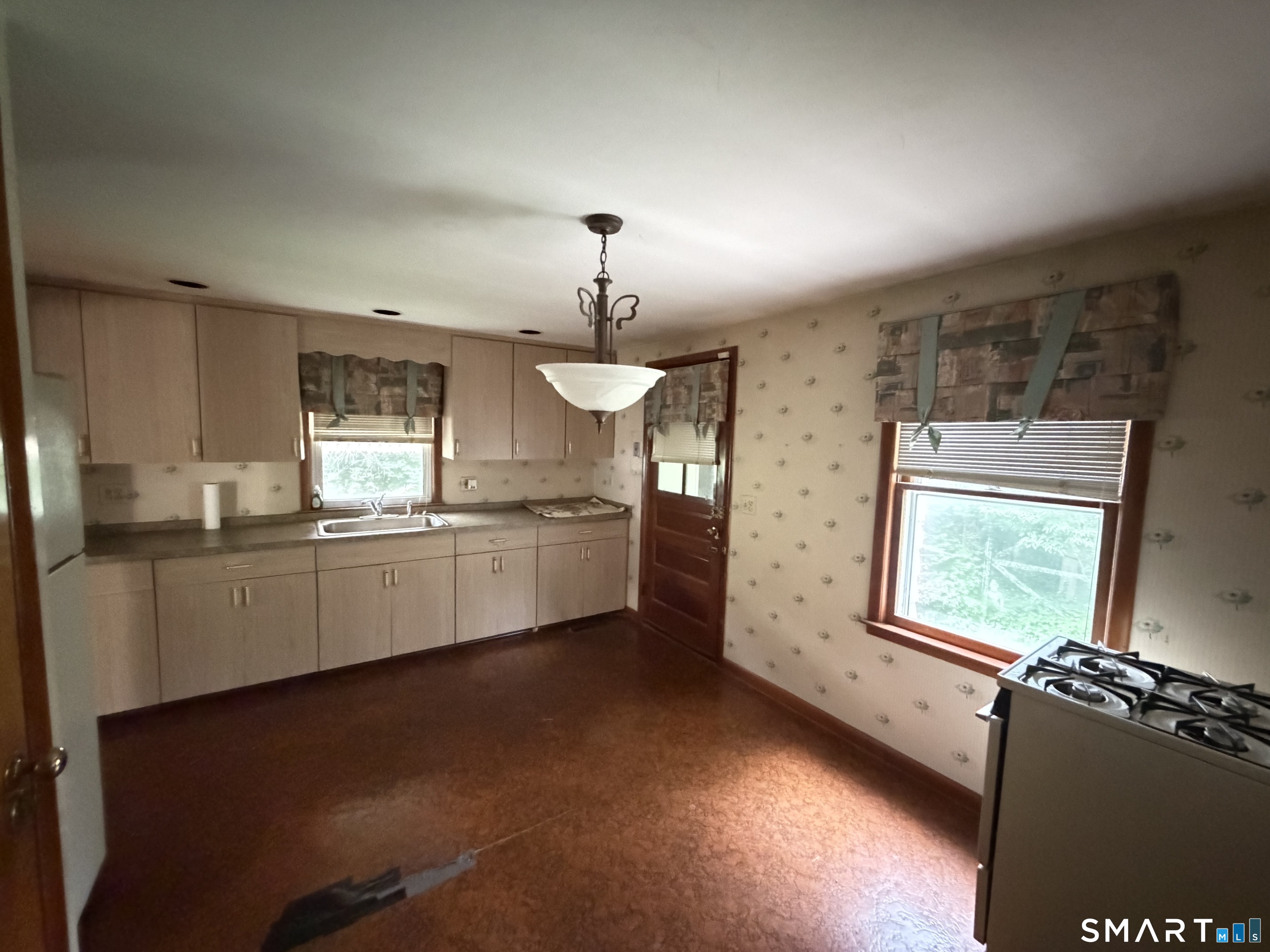 21 Athol Place Hamden CT 06517
