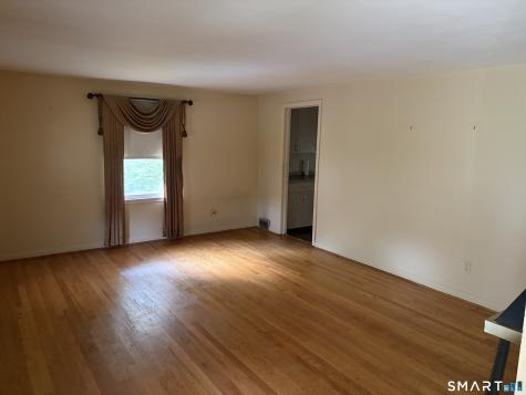 21 Athol Place Hamden CT 06517