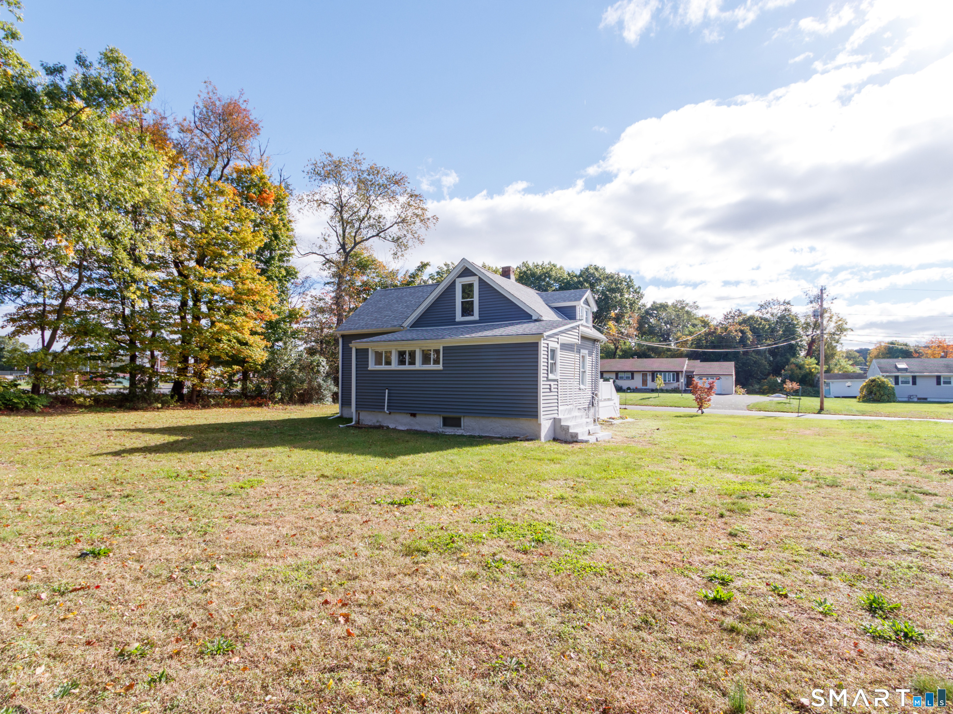 61 Clark Avenue North Haven CT 06473