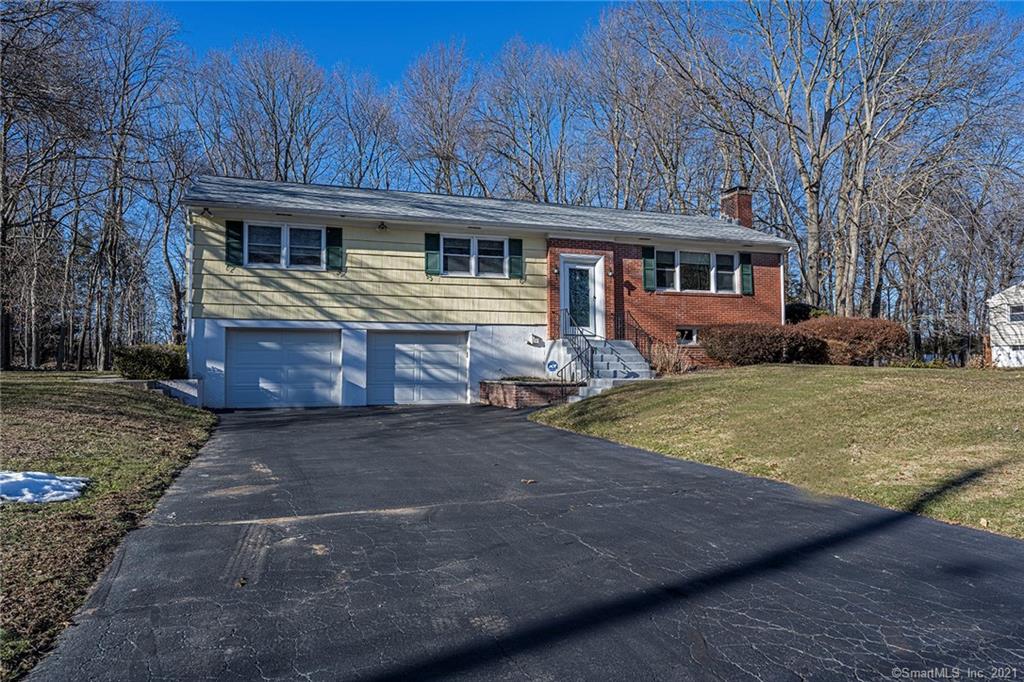 136 Cummings Drive Orange CT 06477