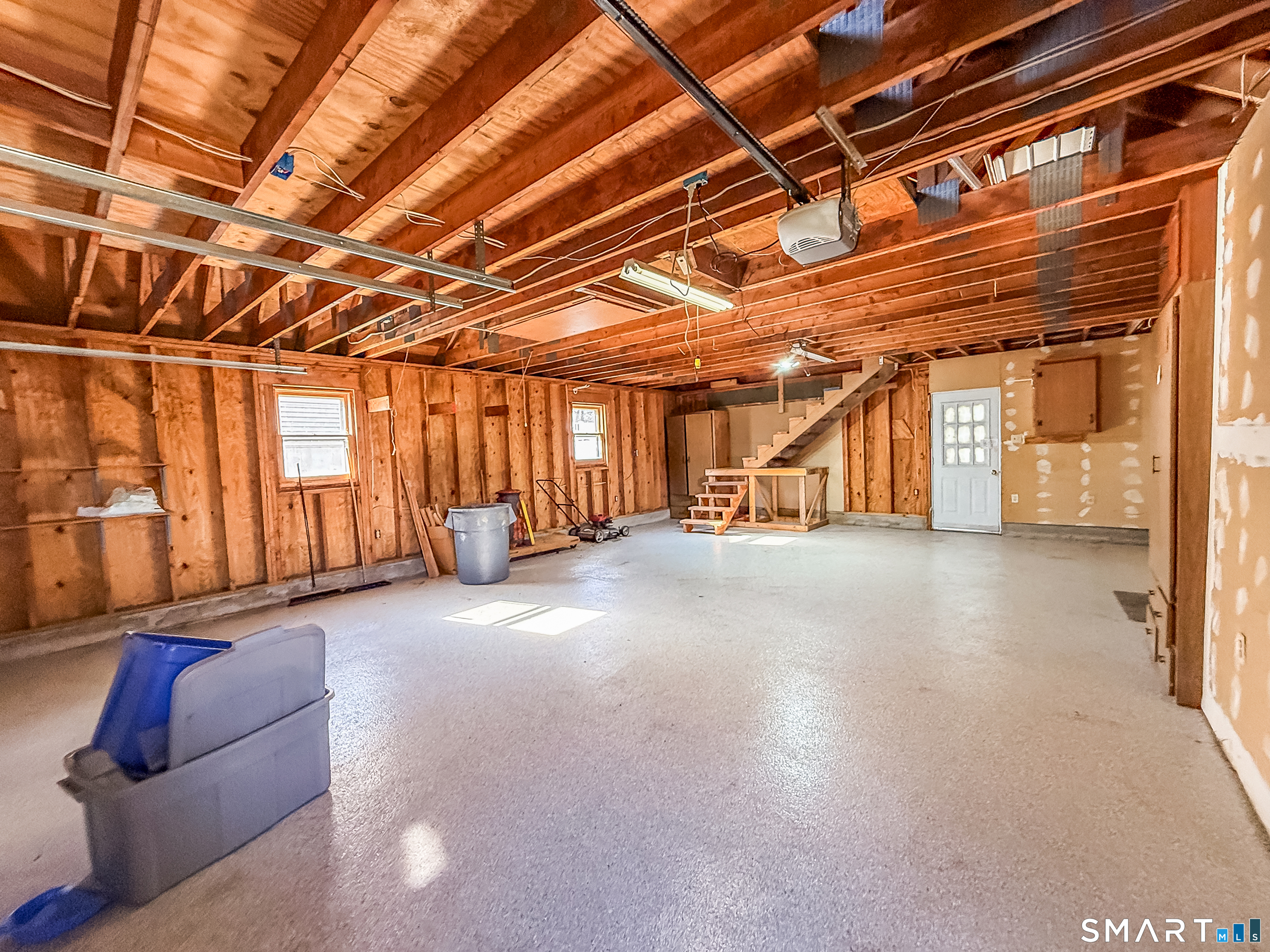 27 Londonderry Drive Wallingford CT 06492