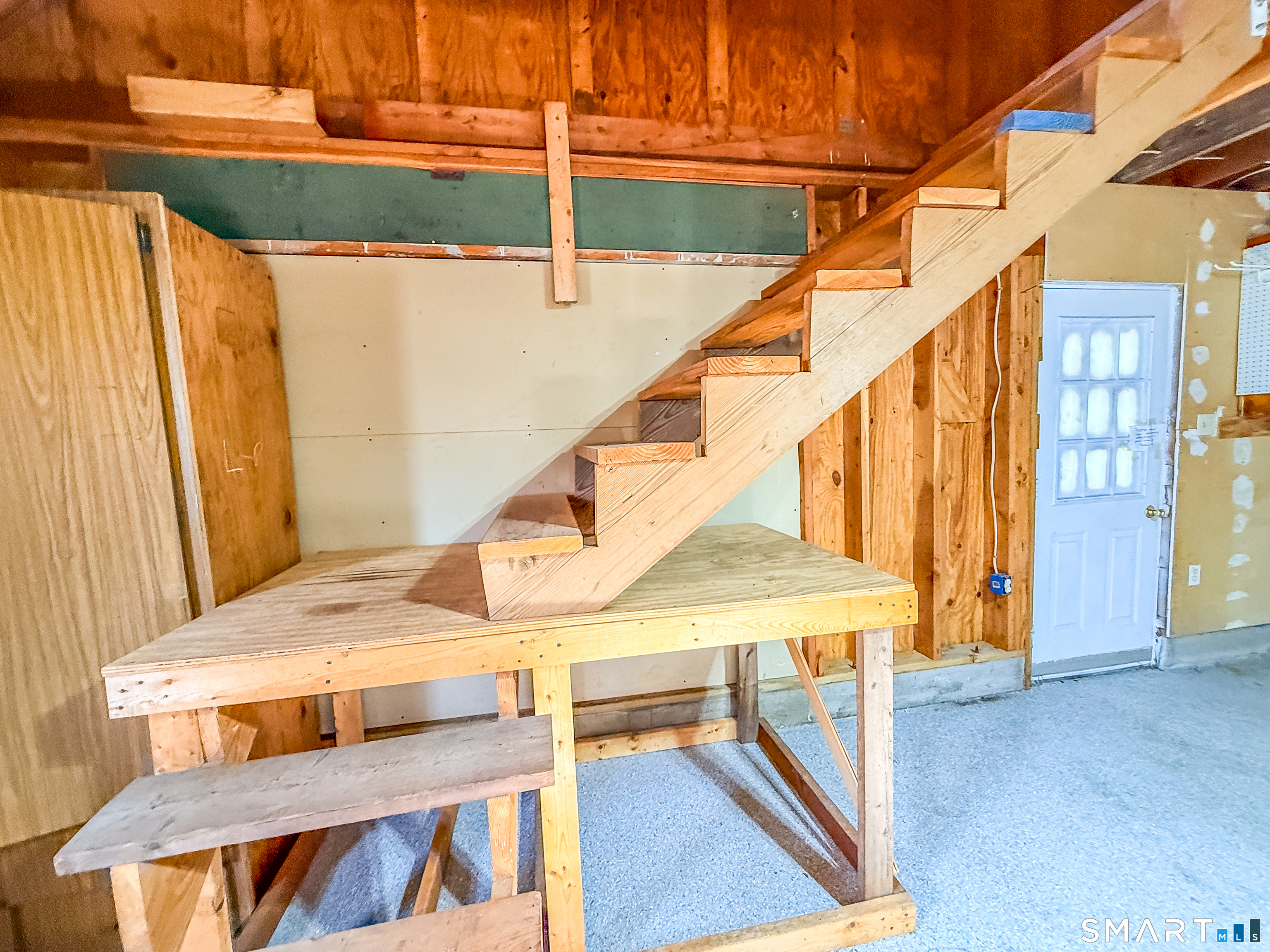 27 Londonderry Drive Wallingford CT 06492