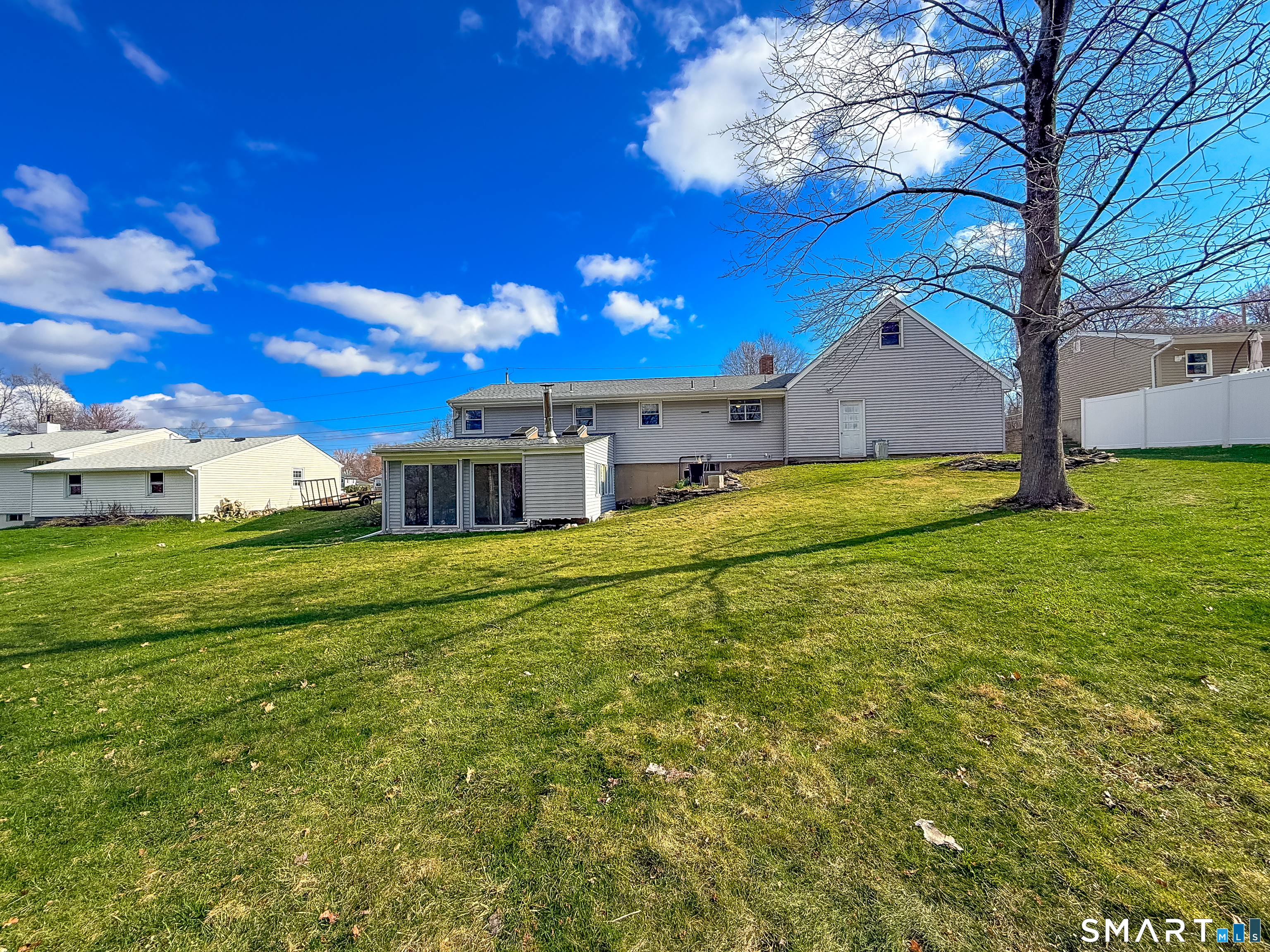 27 Londonderry Drive Wallingford CT 06492