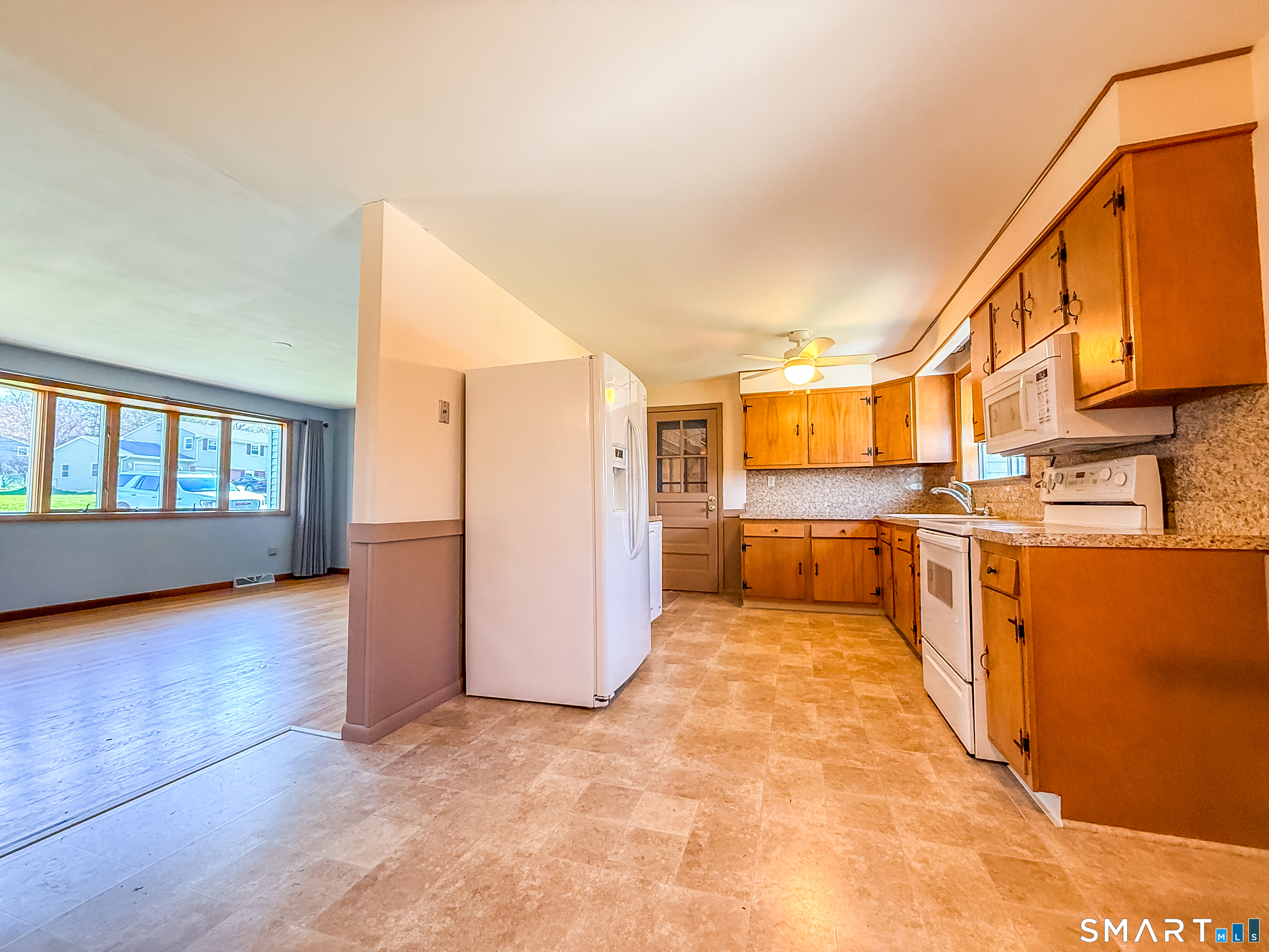 27 Londonderry Drive Wallingford CT 06492