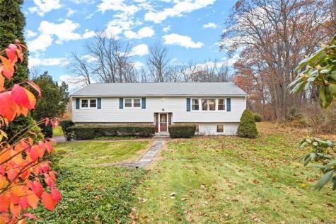 5 Ridgedale Road Easton CT 06612