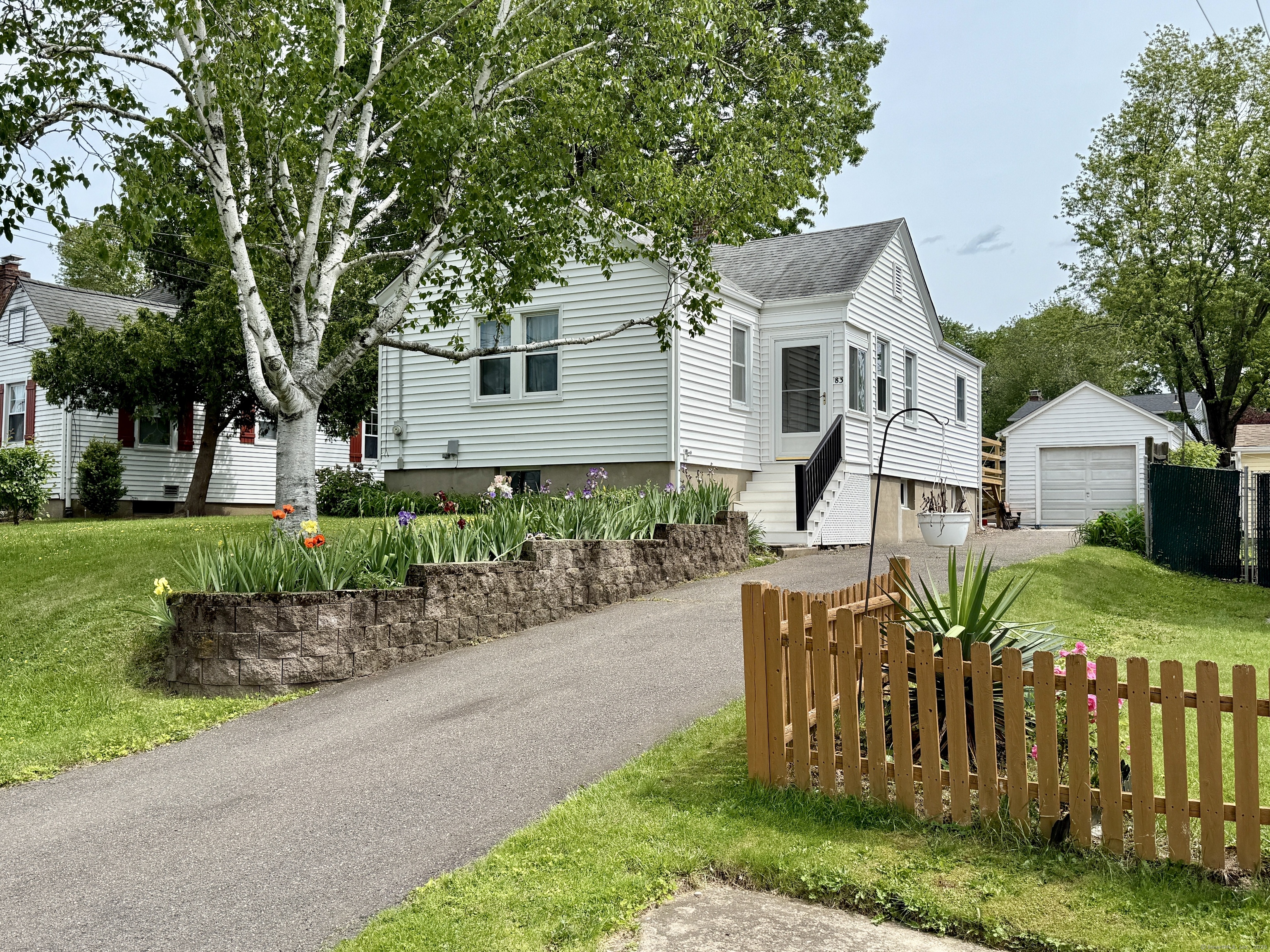 83 Judd Road Wethersfield CT 06109