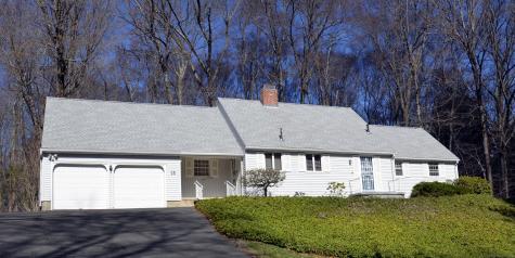 15 Burnwood Drive Bloomfield CT 06002