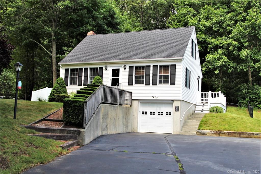 503 Boston Post Road Waterford CT 06385